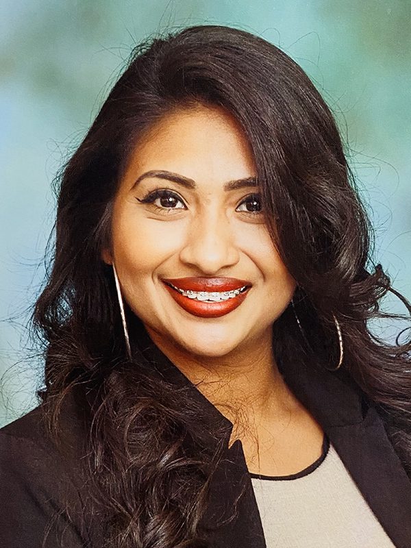 Jennifer Villa